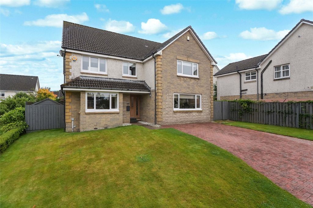 Property photo 1 of 22 Picture No. 05