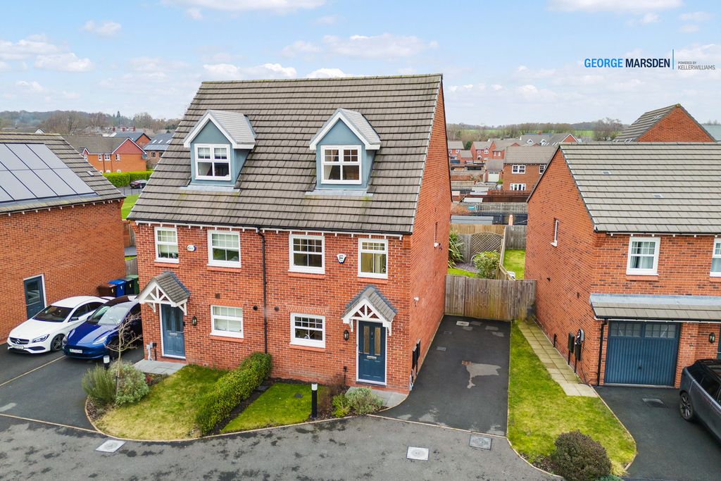 Property photo 1 of 31