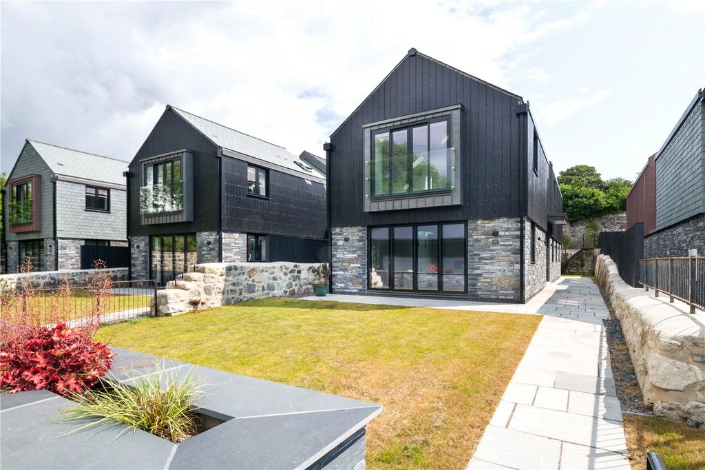 Property photo 1 of 16 Picture No. 03