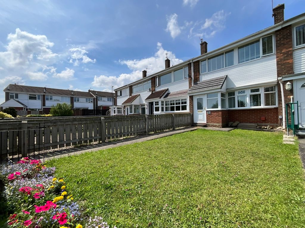 Property photo 1 of 21 4374952