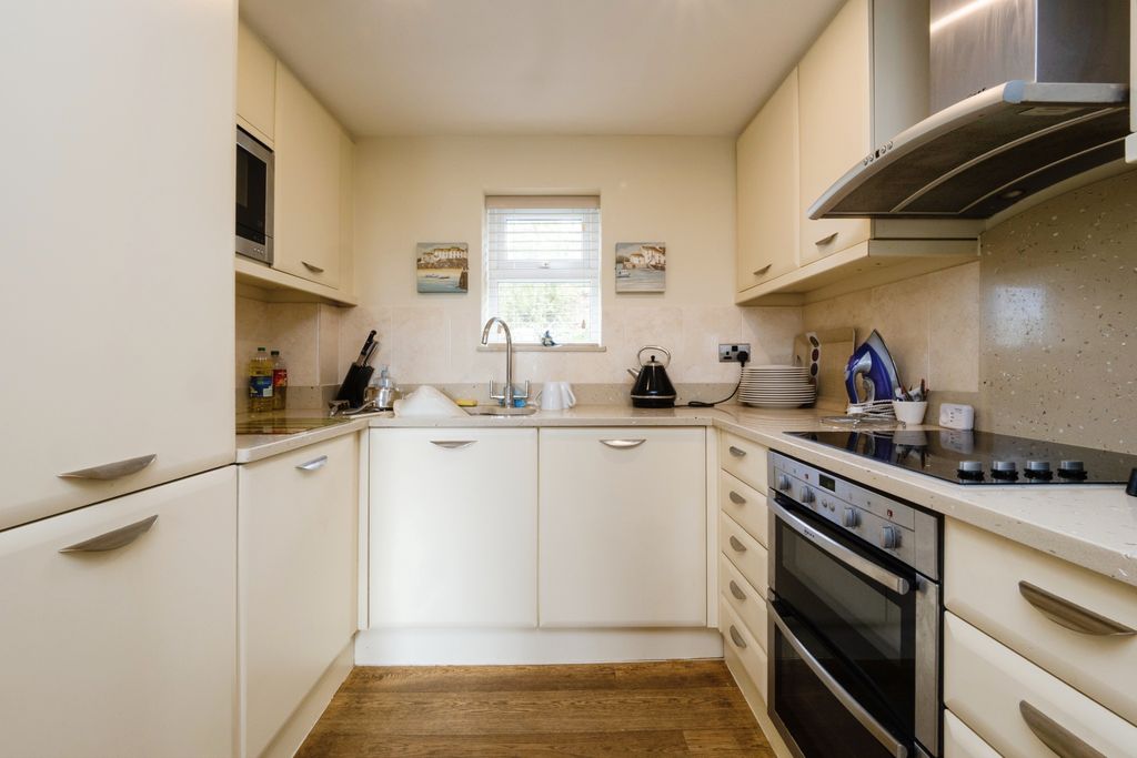 Property photo 3 of 15 Photography