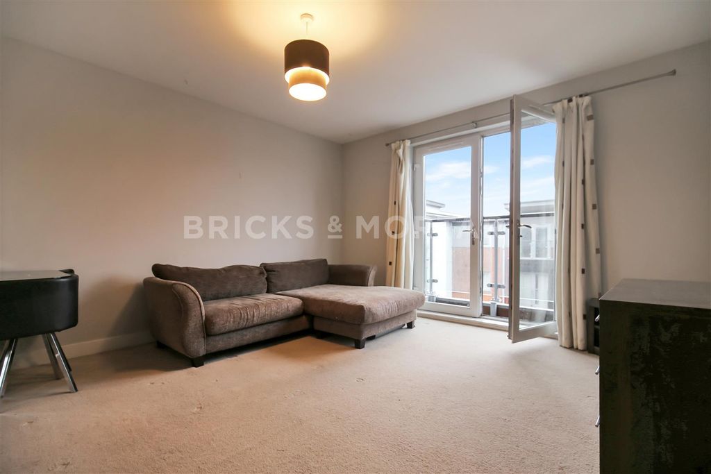 Property photo 2 of 6 Img_3696.Jpg