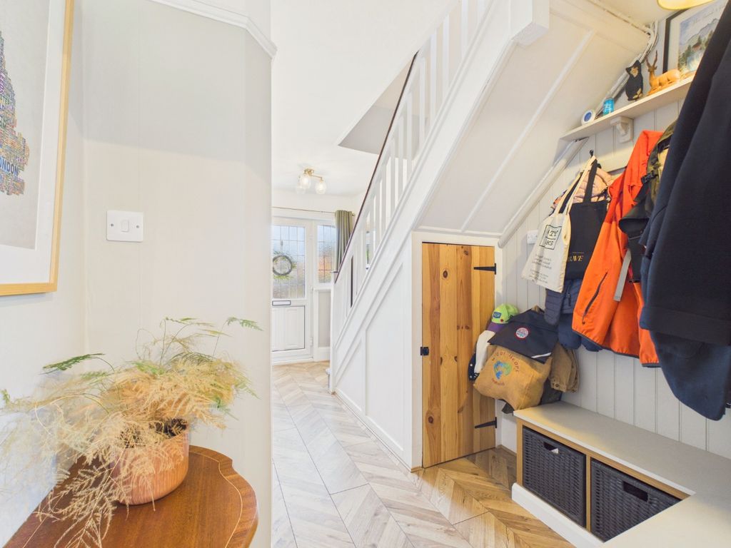 Property photo 3 of 25 5274365