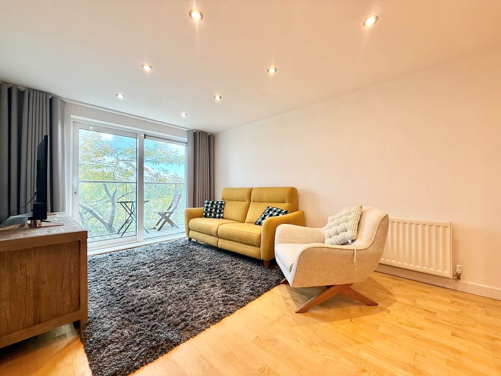 Property photo 1 of 18 Two Bedroom Apartment To Rent