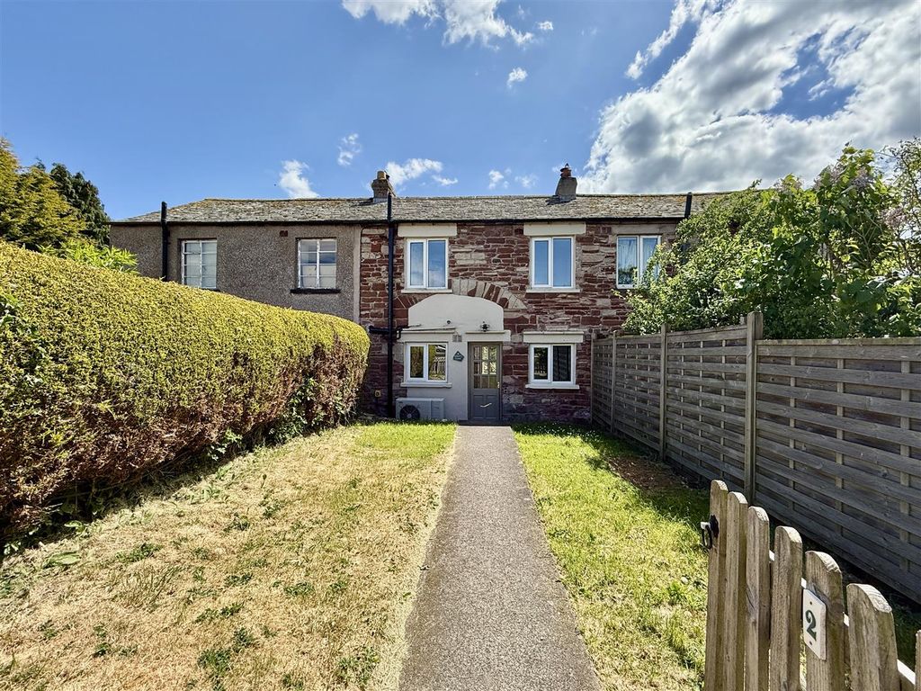 Property photo 2 of 19