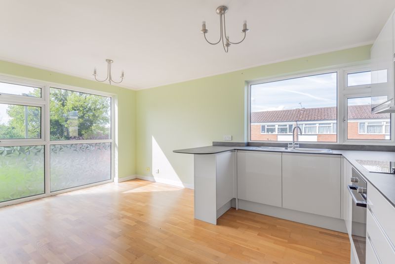 Property photo 3 of 8 Photo 3