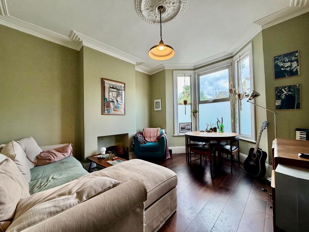 Property photo 2 of 9 Living Room 3A Finland.Jpg