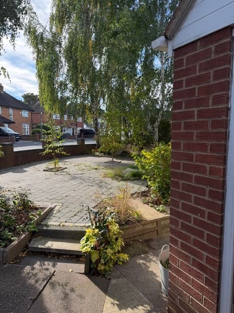 Property photo 3 of 32