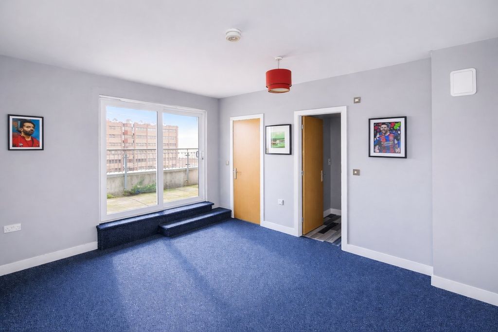 Additional image 5 of 3 bed flat to rentQueens Road, Chester CH1