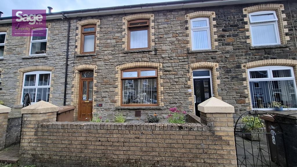 Property photo 1 of 30