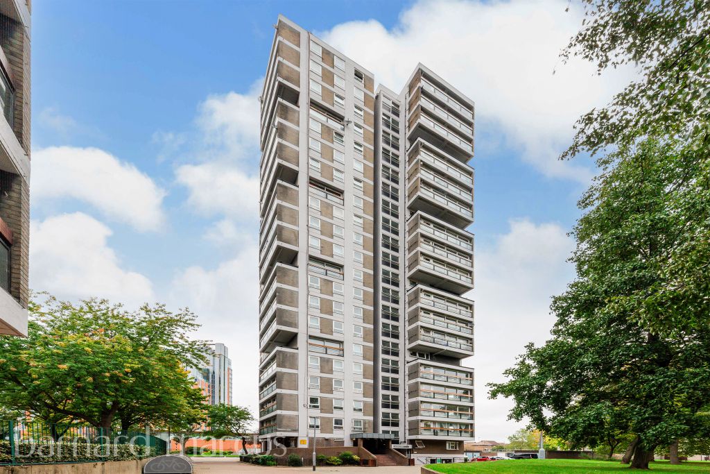 Property photo 3 of 9