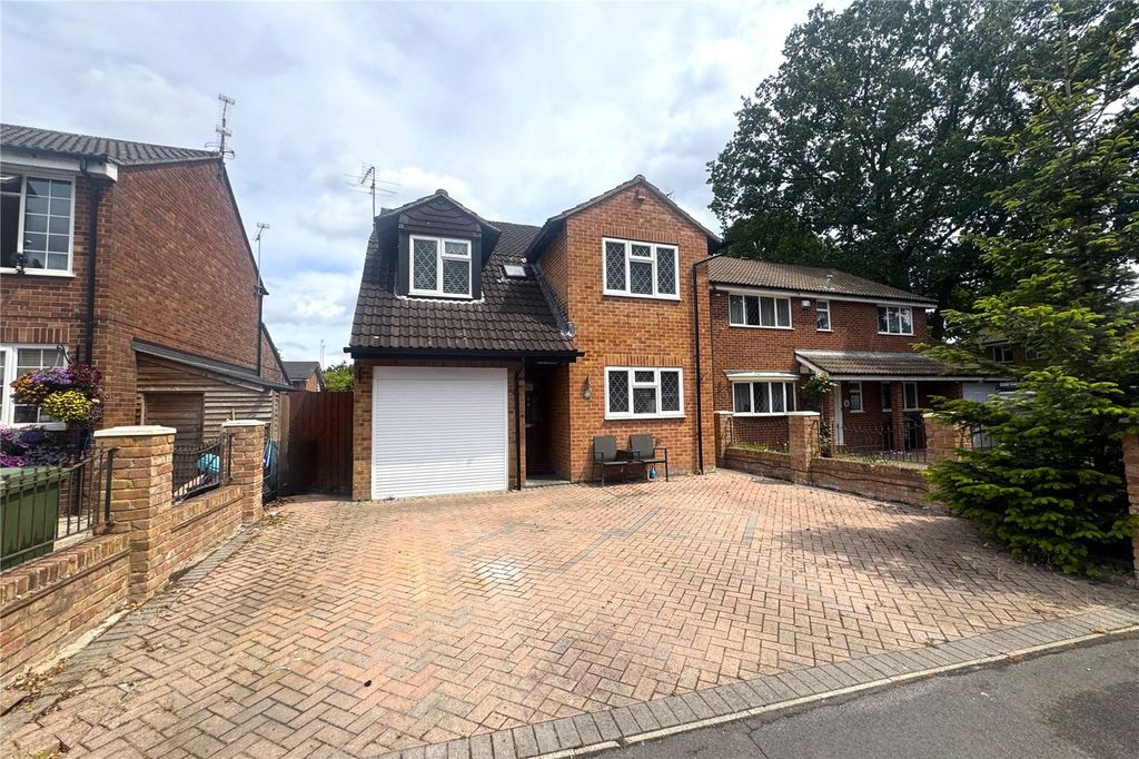 Property photo 1 of 24 Picture No. 30