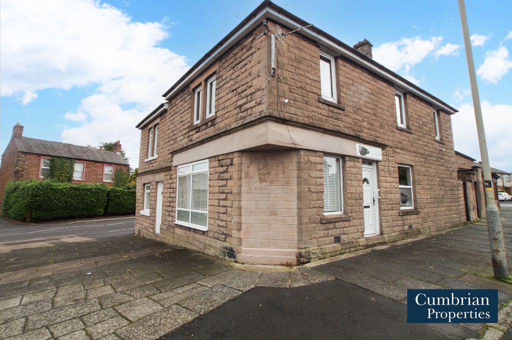 Property photo 1 of 20 External