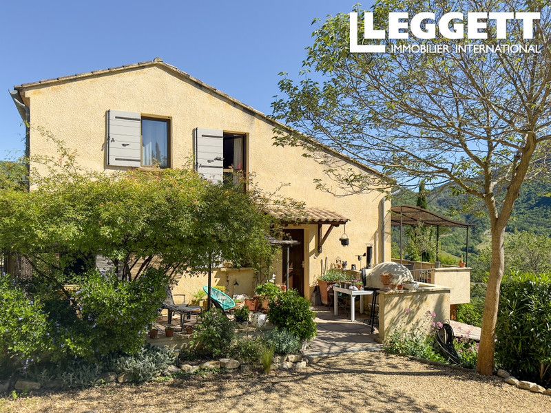 Property photo 3 of 10