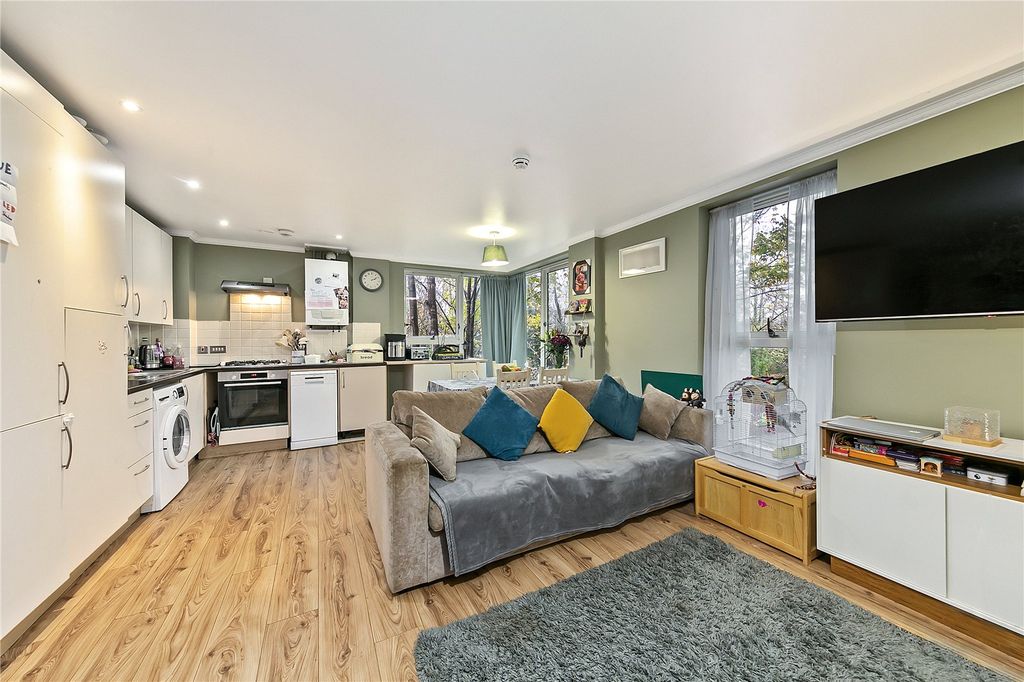 Property photo 2 of 10 Picture No. 05