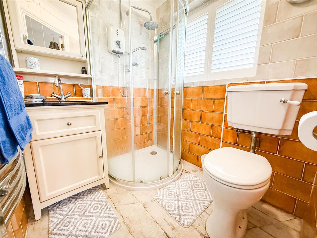 Property photo 3 of 14 Shower Room