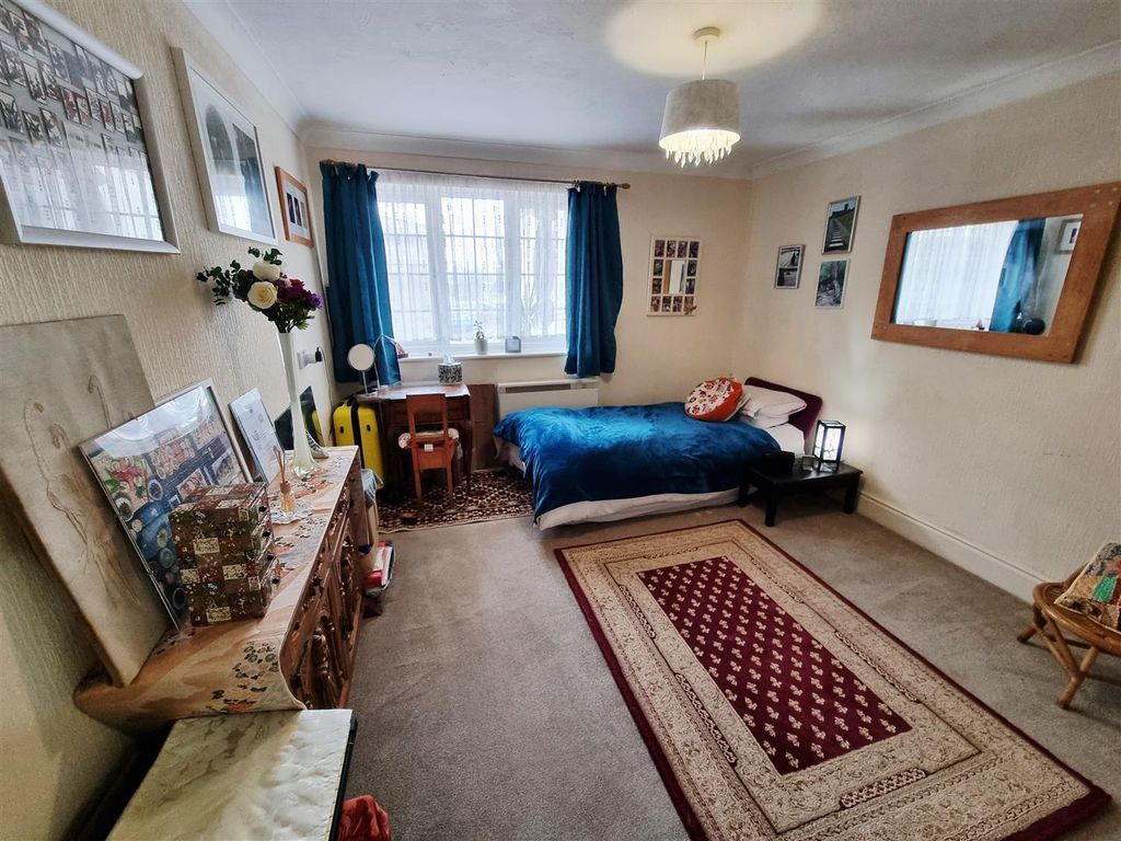 Property photo 3 of 11 20260317_150015.Jpg