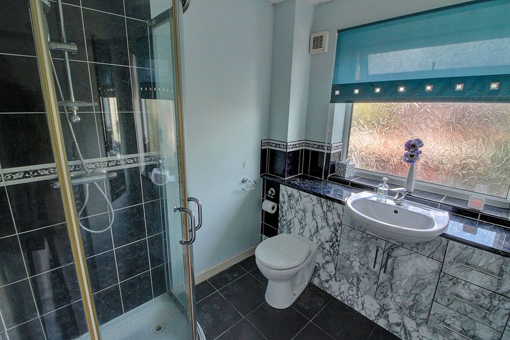 Property photo 3 of 27 3