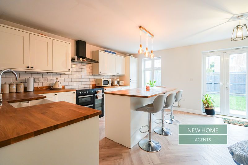 Property photo 2 of 29 Photo 6