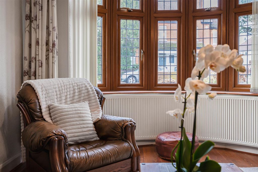 Property photo 3 of 37 Reception Room