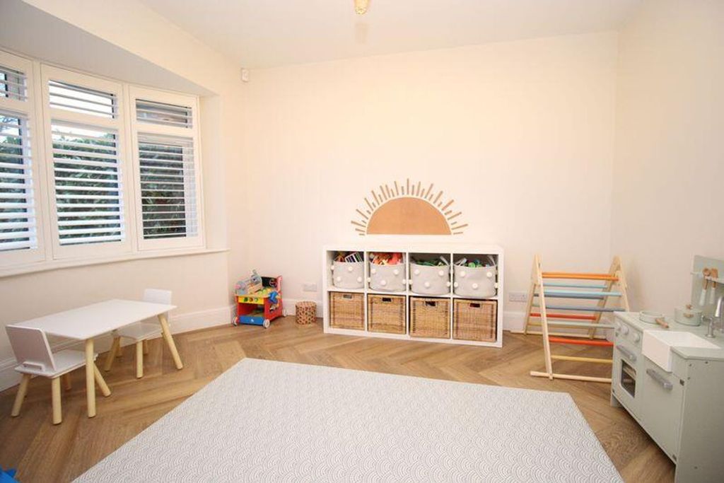 Additional image 13 of 5 bed detached bungalow for saleUpper Northam Road, Hedge End SO30