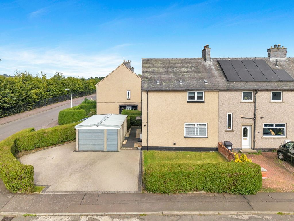 Property photo 1 of 27