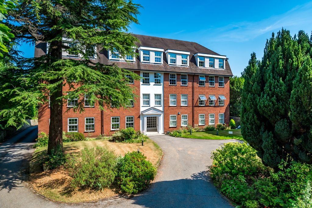 Property photo 1 of 16 Bollin Court