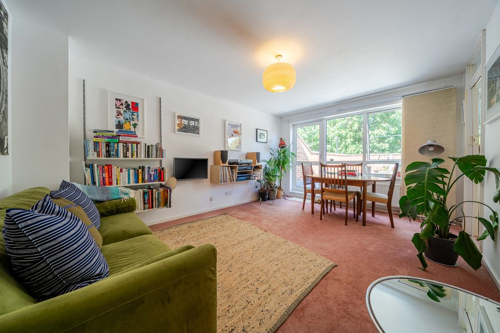 Property photo 1 of 16 1500885-5-6A74B12...