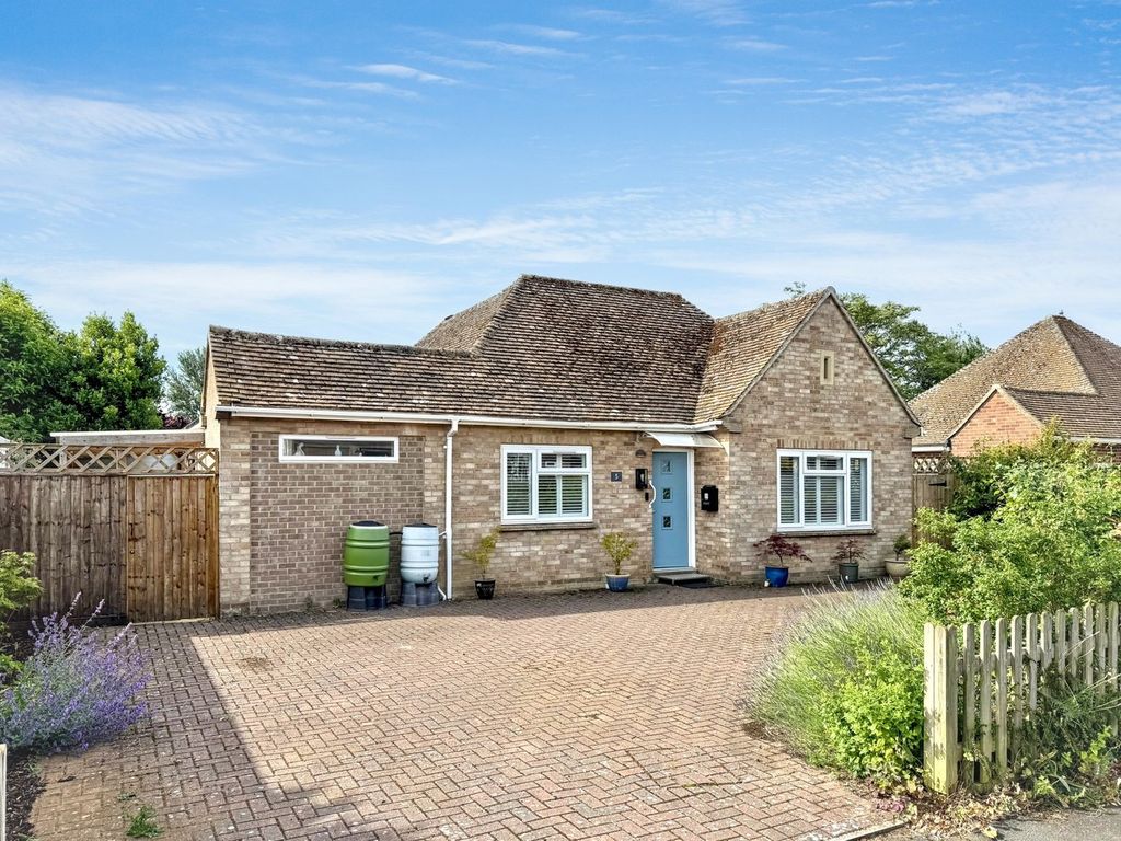 Property photo 3 of 12