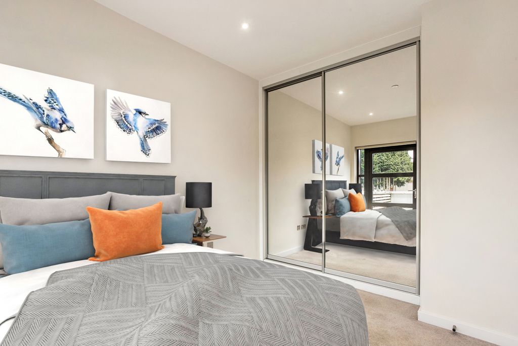 Property photo 3 of 6