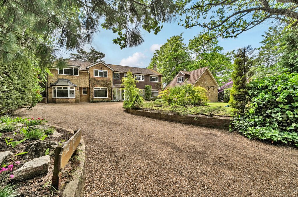 Property photo 1 of 31 1458026-3-6A0Da1B...