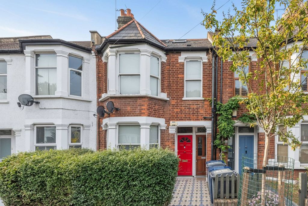 Property photo 1 of 9