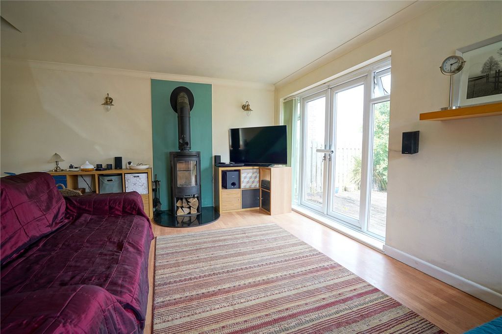 Property photo 3 of 18 Picture No. 08