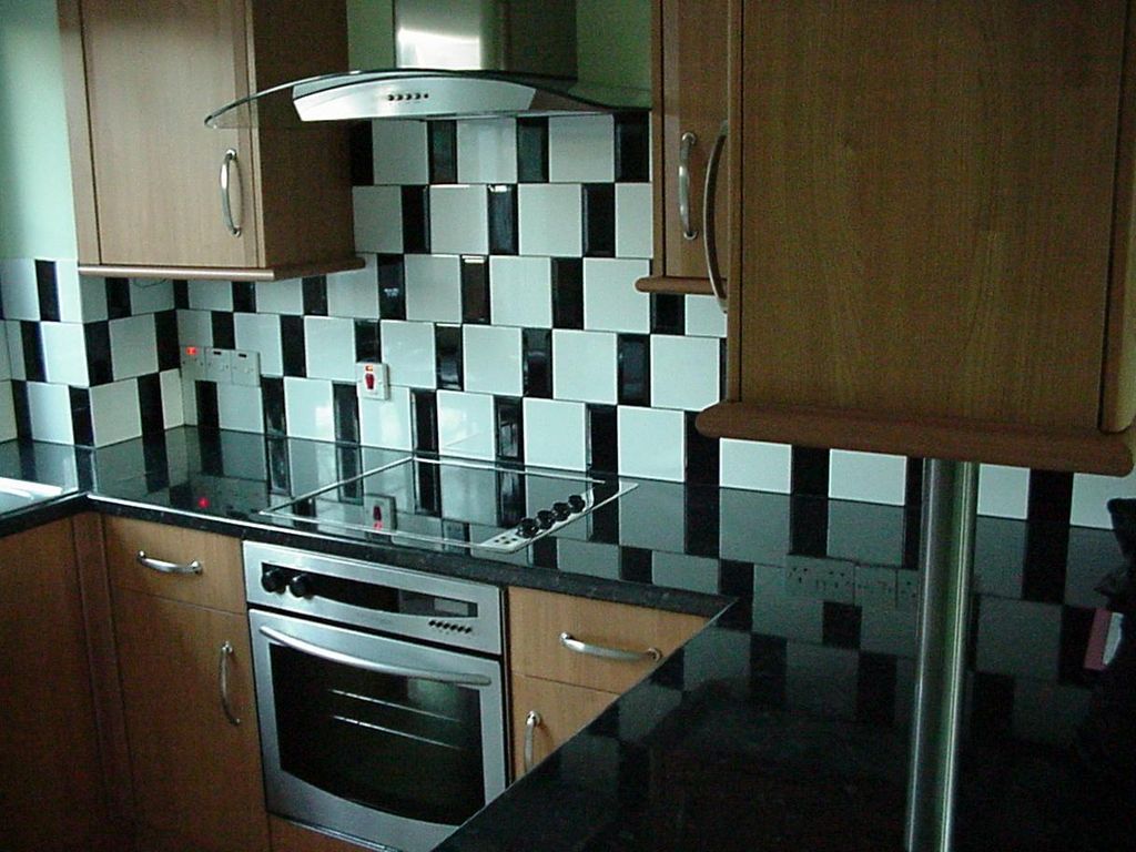 Property photo 2 of 3