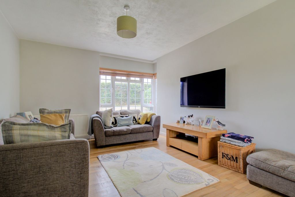 Property photo 2 of 14 Picture No. 22