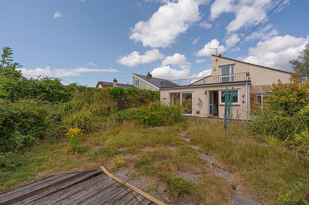 Property photo 1 of 38