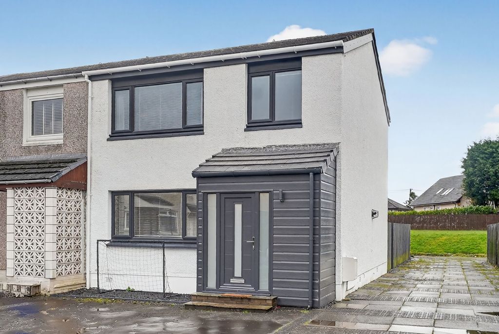 Property photo 1 of 24