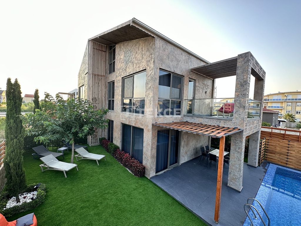Property photo 1 of 34