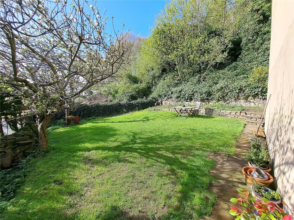 Property photo 2 of 13 Picture No. 02
