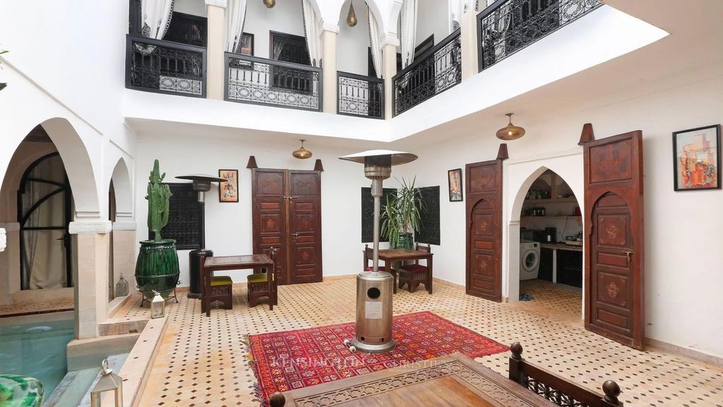 Property photo 1 of 19