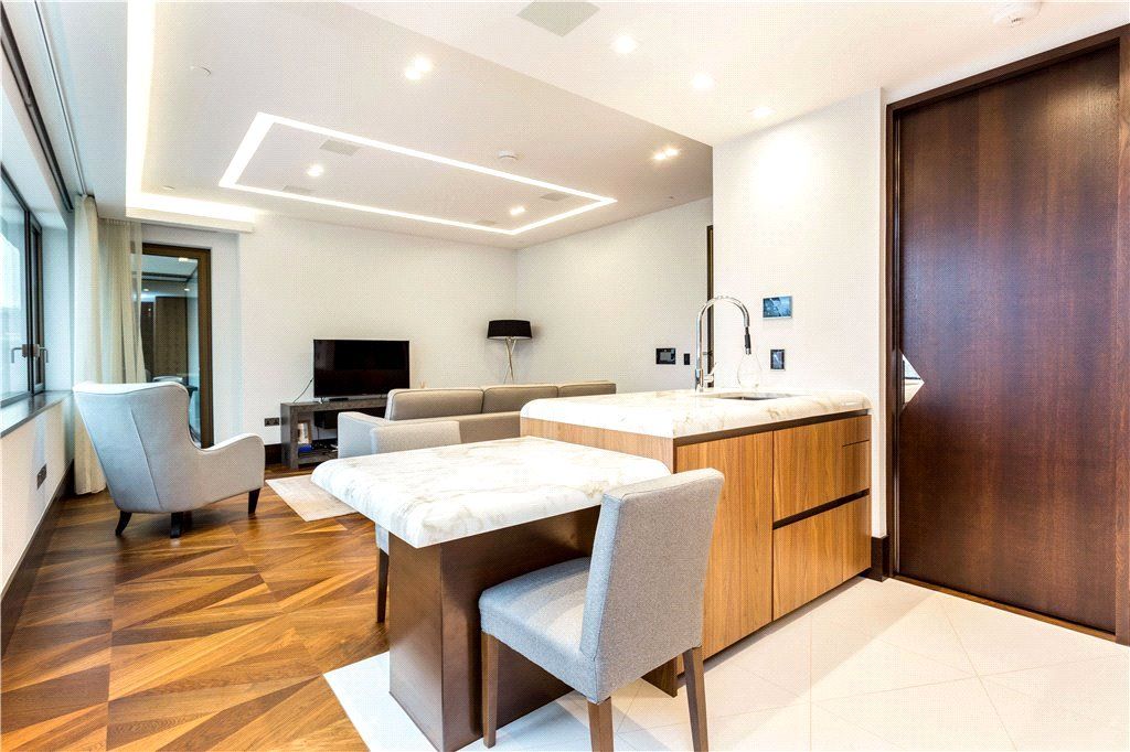 Property photo 2 of 17 Picture No. 11