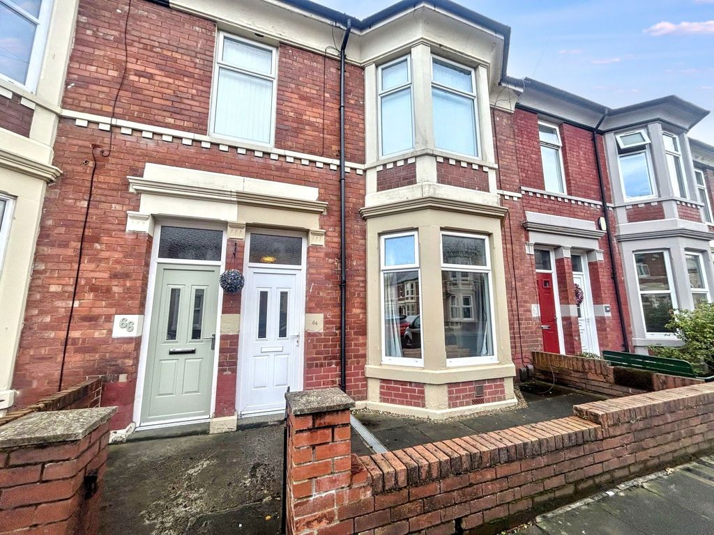 Property photo 2 of 12