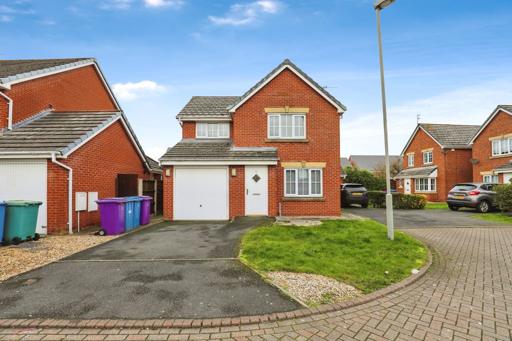 Property photo 1 of 16 Front