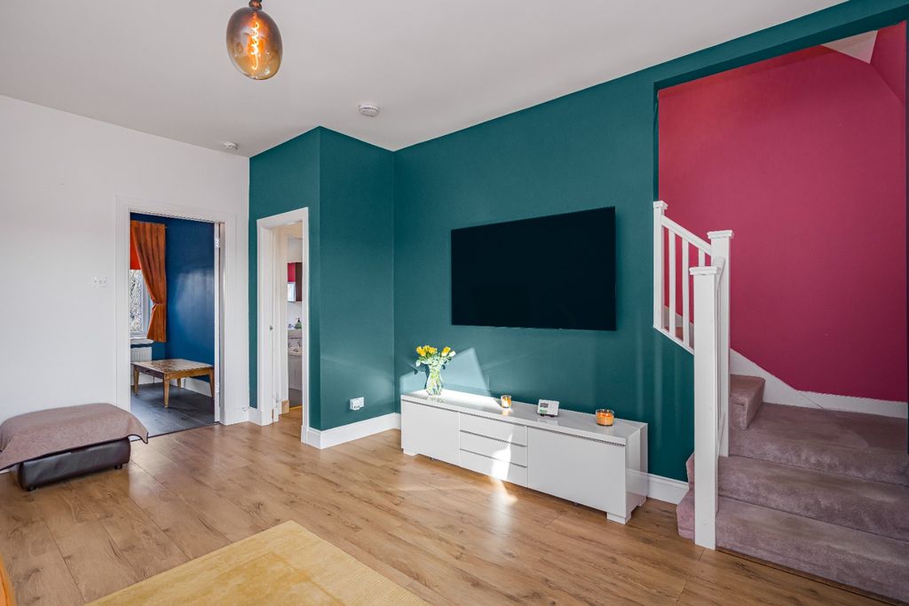 Property photo 3 of 26 4852826