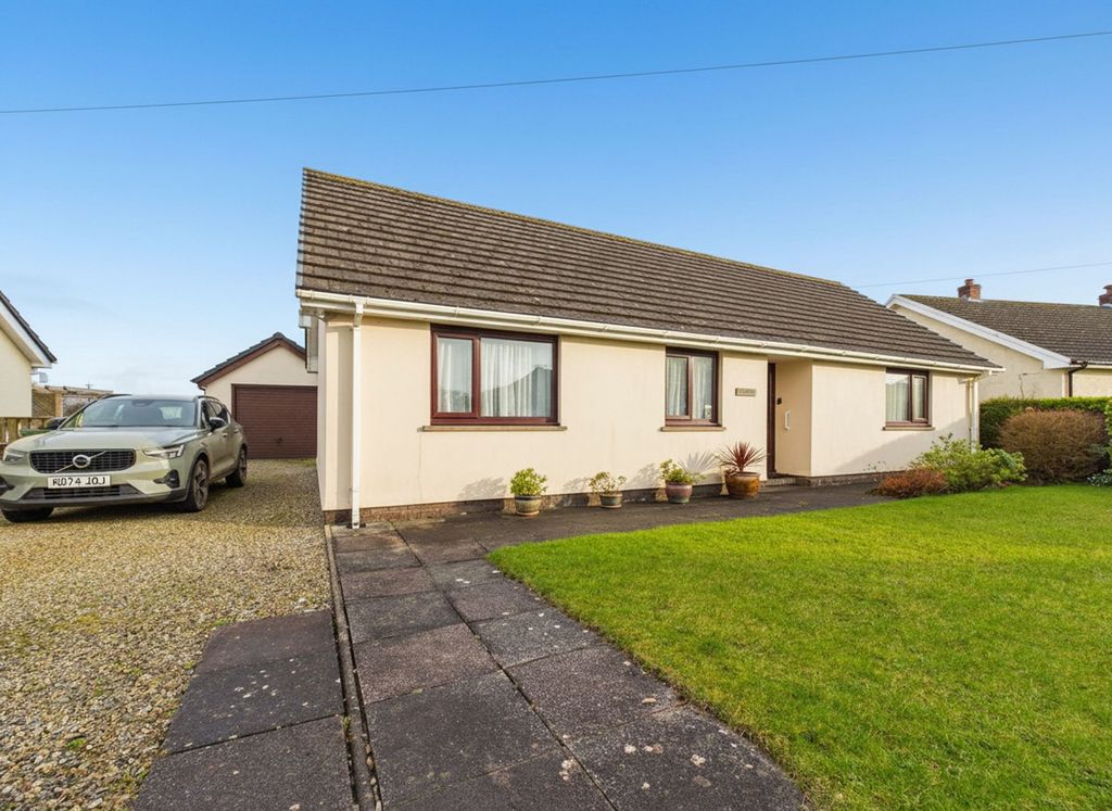 Property photo 2 of 16