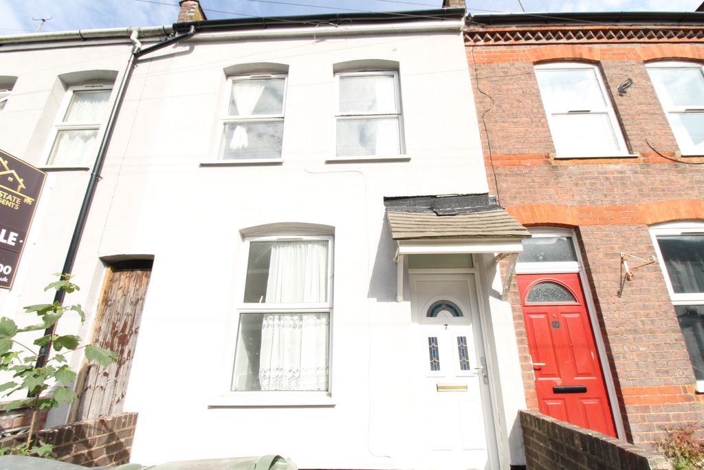Property photo 1 of 7