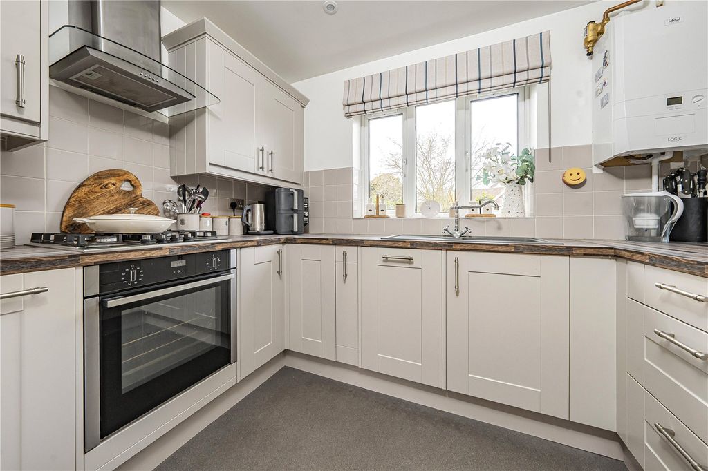 Property photo 3 of 19 Picture No. 07