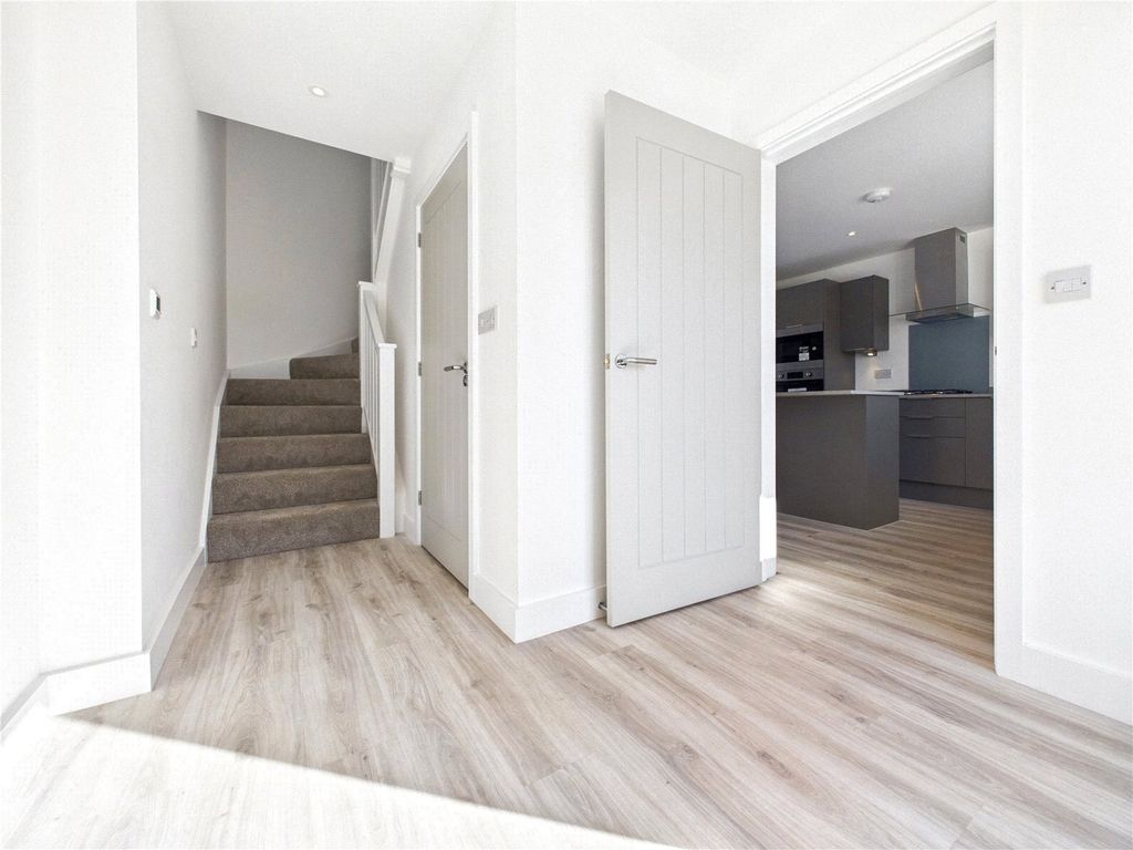 Property photo 2 of 18 Picture No. 03