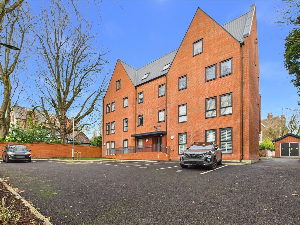 Property photo 1 of 11 Picture No. 12