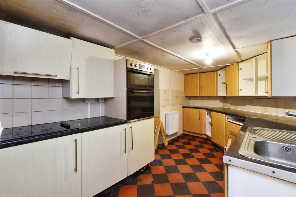Property photo 3 of 13 Picture No. 16